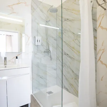 Bed & Breakfast Madeira 3*