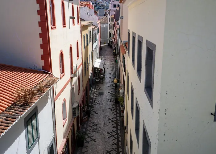 Bed & Breakfast Madeira Accommodation Funchal (Madeira)