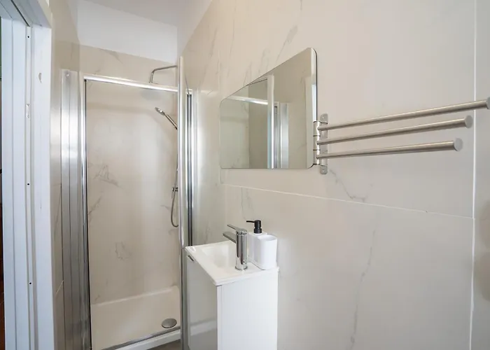 לינה וארוחת בוקר Zarco Suites By Se Funchal פונשל